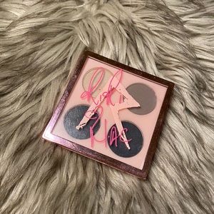 MAC Cosmetics Rhianna collaboration